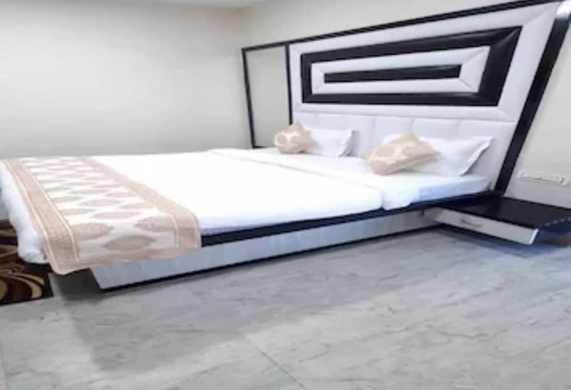 호텔 Goroomgo Z Square Aurangabad