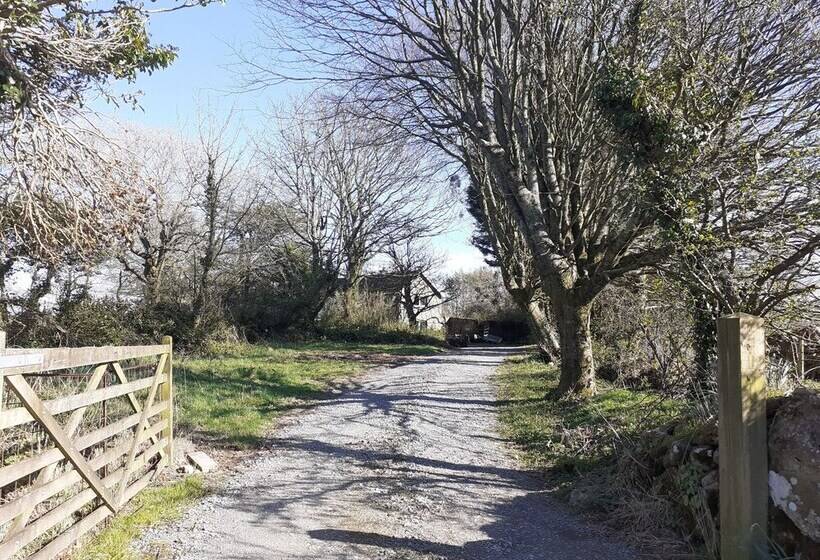 Inviting 3 Bed Cottage Close To Pwllheli