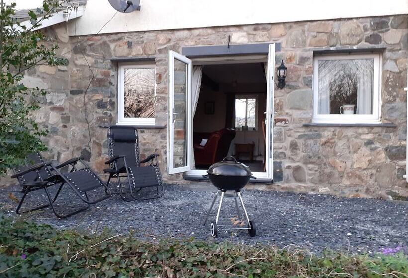 Inviting 3 Bed Cottage Close To Pwllheli