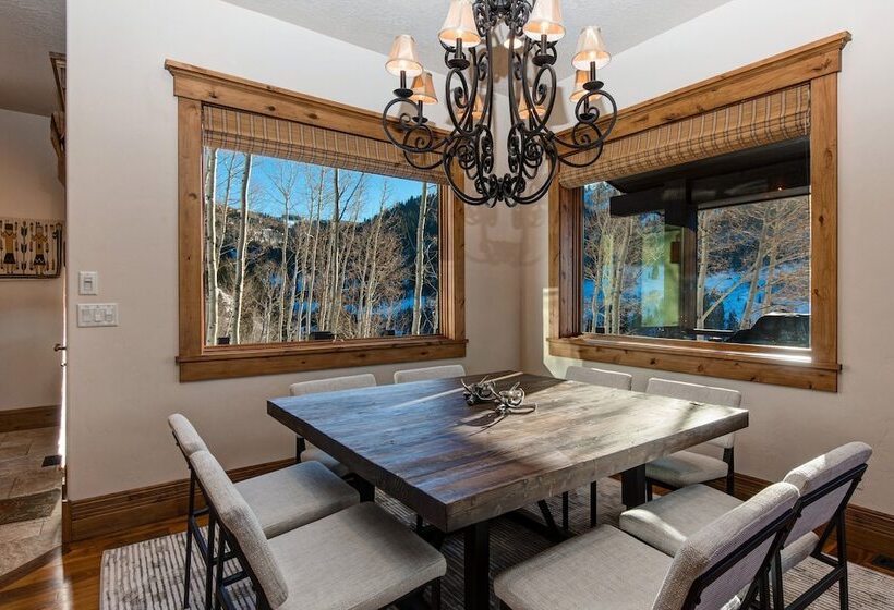 The Lookout 4 Bedrooms Plo 6590 By Kbm