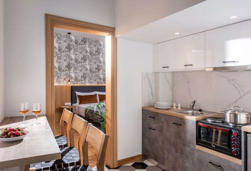 Kipos Boutique Suites