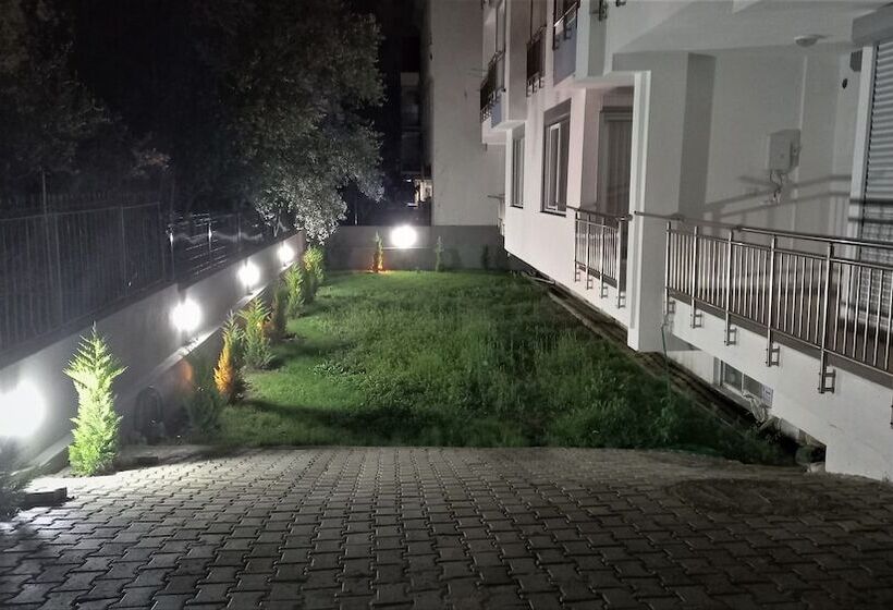 Mango Suite Apartment