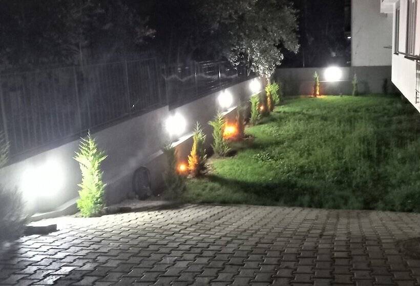 Mango Suite Apartment