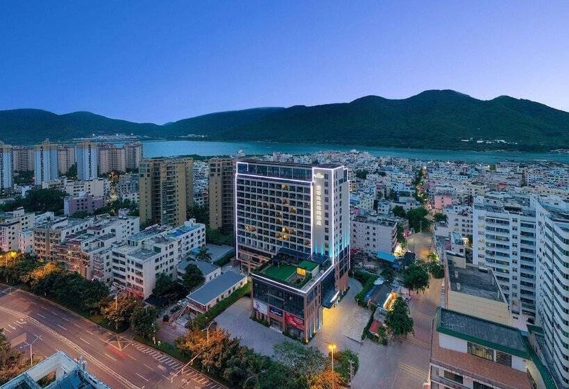 Microtel By Wyndham Sanya Dadonghai