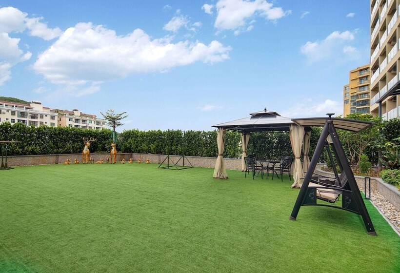 Microtel By Wyndham Sanya Dadonghai