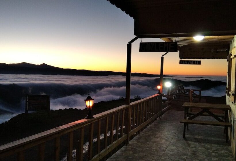 Migroras Otel & Restaurant Karestel Yaylasi