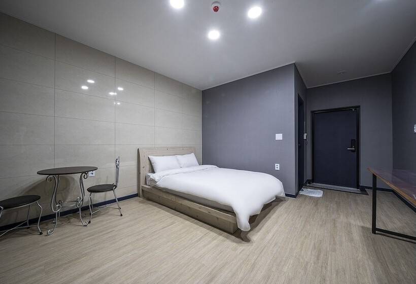 Мотель Gangneung Lara