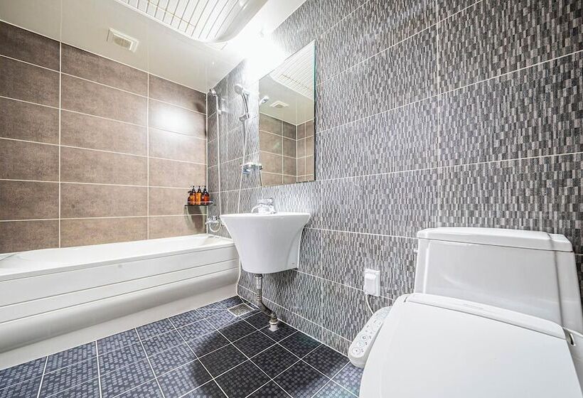 فندق على الطريق Gunsan Orange