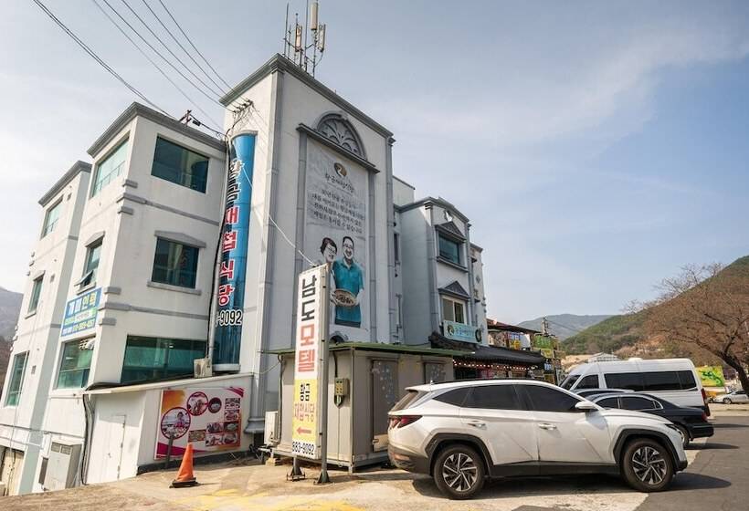 汽车旅馆  Hadong Namdo