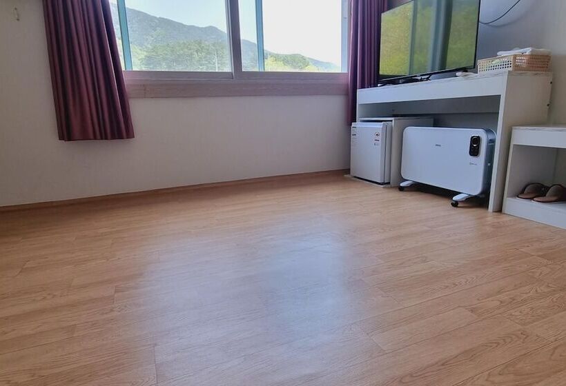 汽车旅馆  Hadong Namdo