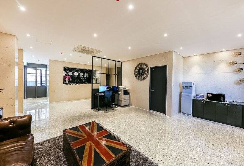 Мотель Alma Business