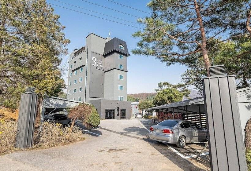 汽车旅馆  Namyangju Ninestone