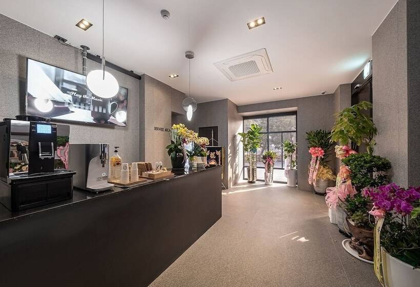 汽车旅馆  Namyangju Ninestone