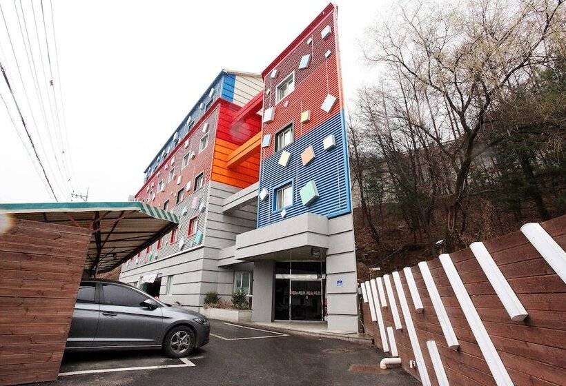汽车旅馆  Namyangju Pinocchio