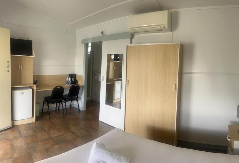 مُتل Pete S Place Roma