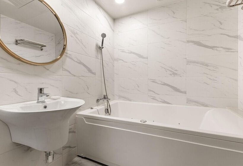 Motel Pyeongtaek May