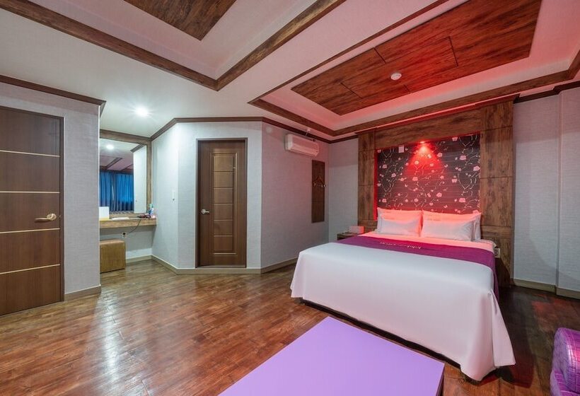 모텔 Sokcho Premier