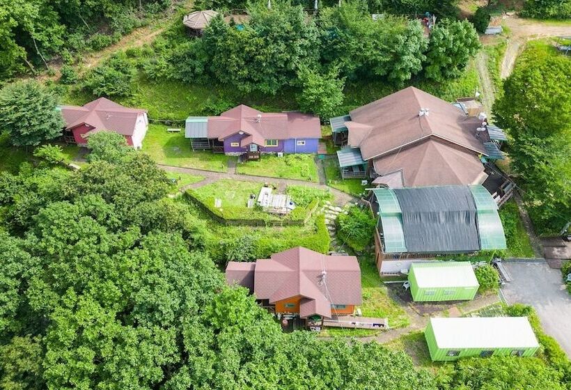 Paju Sugavill Agyeon Dongban Pension