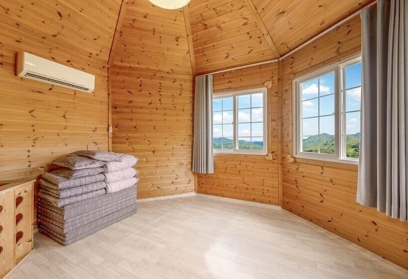 Paju Sugavill Agyeon Dongban Pension