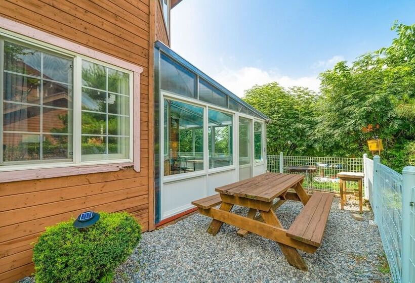 Paju Sugavill Agyeon Dongban Pension