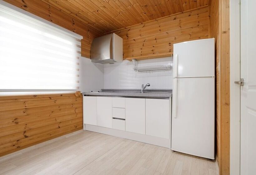 Paju Sugavill Agyeon Dongban Pension