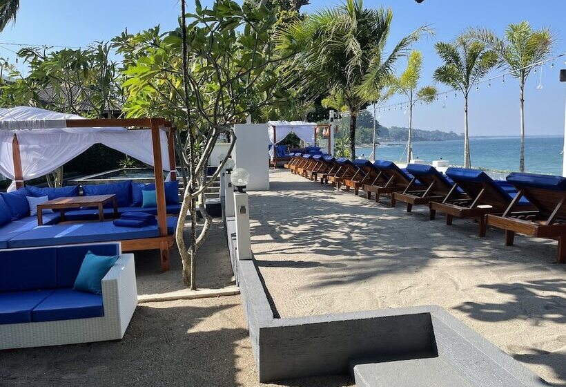 بنسيون Beach Club Lombok By Bale Solah