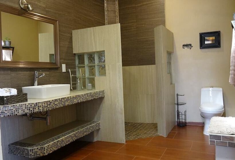 פנסיון Casona 13 Flechas