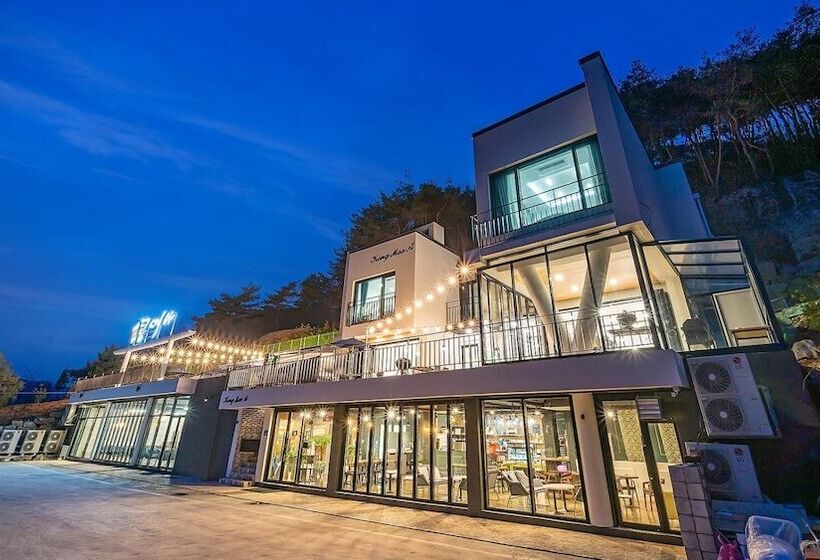 Pensione Chungnam Cheongyang Kongmaea Poolvilla