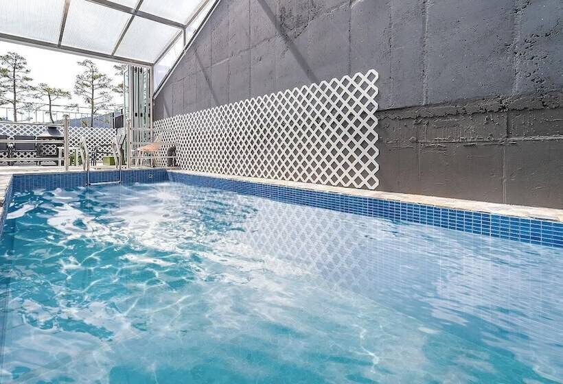 Pensione Chungnam Cheongyang Kongmaea Poolvilla
