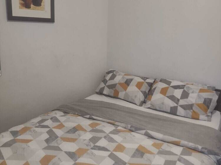 بنسيون Follion Lodge