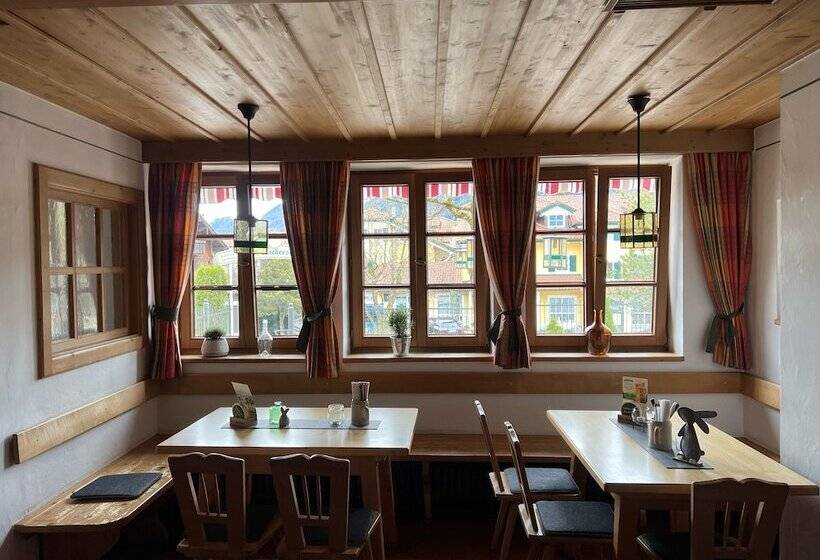 ペンション Gasthaus Kampenwand Bernau