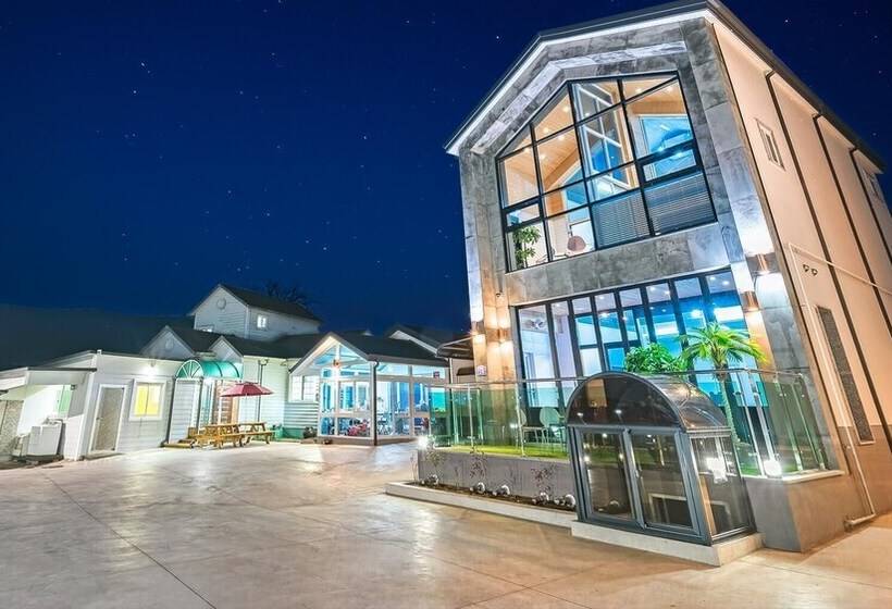 Pensione Gyeongju Cheongun28 Kids Poolvilla