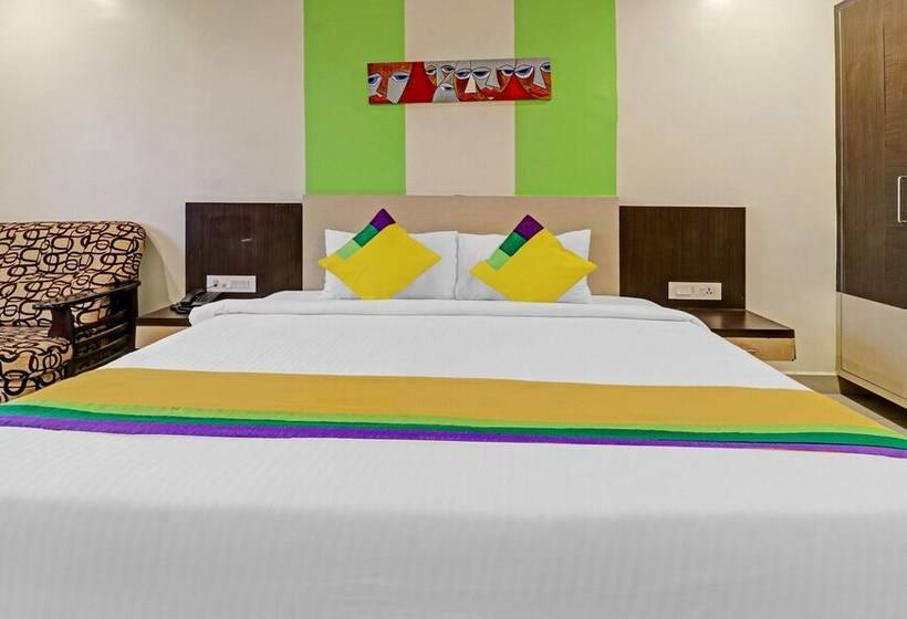 פנסיון Itsy Hotels G Square