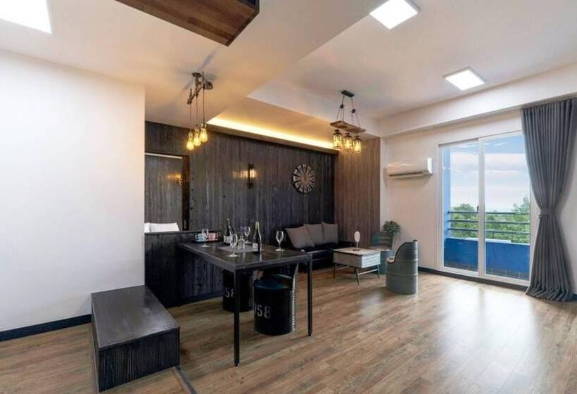 פנסיון Jebudo Kerensia Resort