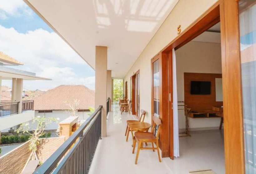 ペンション Komala Homestay By Ecommerceloka