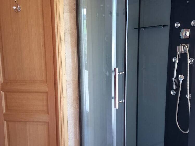 פנסיון Maison Althaus