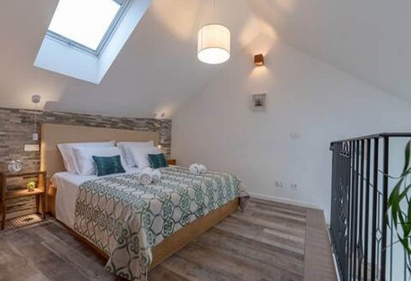 پانسیون Mamma Mia Luxury Rooms