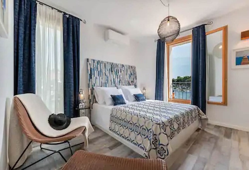 پانسیون Mamma Mia Luxury Rooms