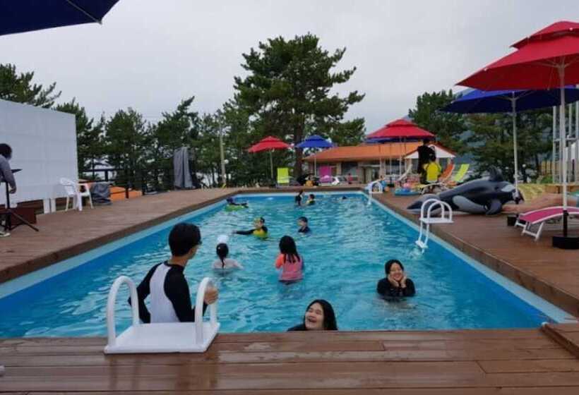 ペンション Namhae Healing Island Glamping