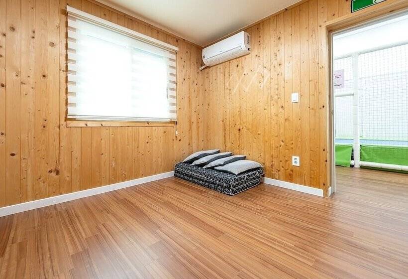 פנסיון Namyangju Four Season Pool Villa