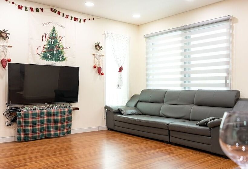 פנסיון Namyangju Four Season Pool Villa