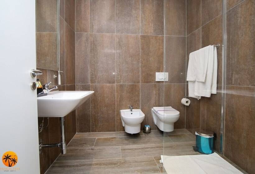 פנסיון Palm Suites Apartment Suite