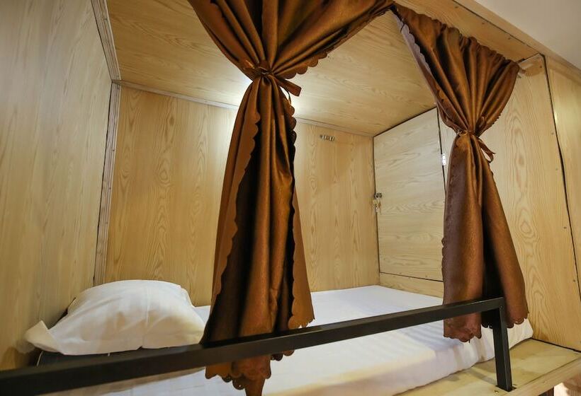 پانسیون Sleep Box Di Ngau Homestay Hue