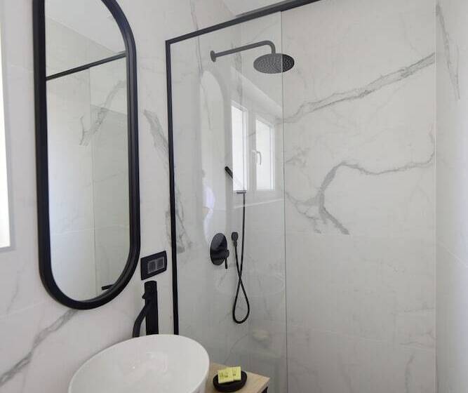 膳宿费 The Lion Rooms