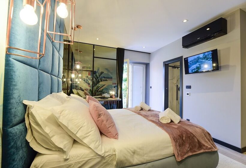 膳宿费 The Lion Rooms