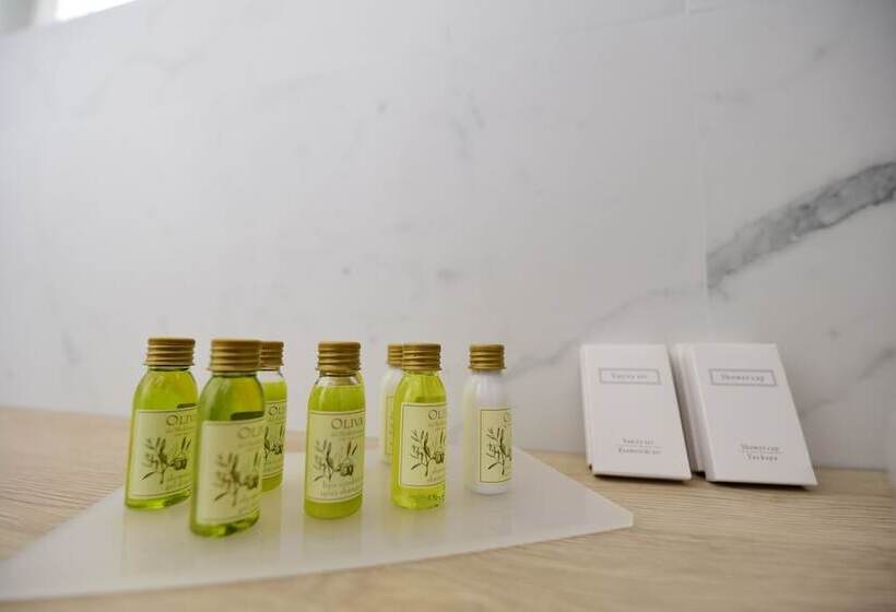 膳宿费 The Lion Rooms