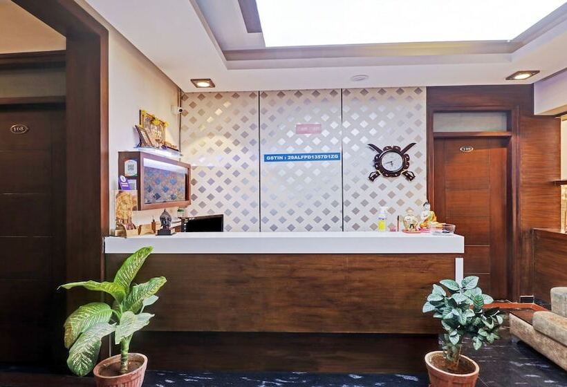 بنسيون Treebo Rj Residency