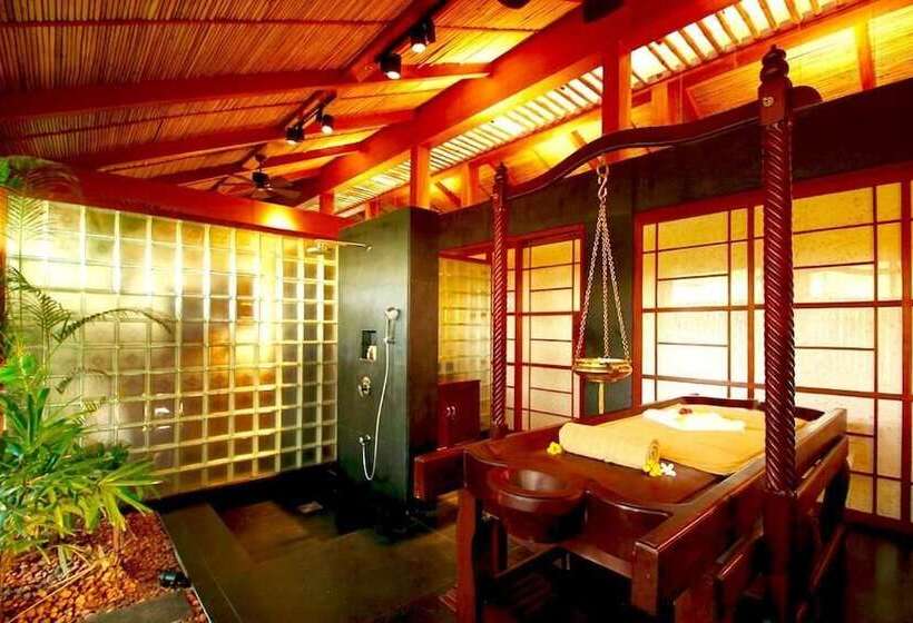 Plumeria Lake Resort & Spa