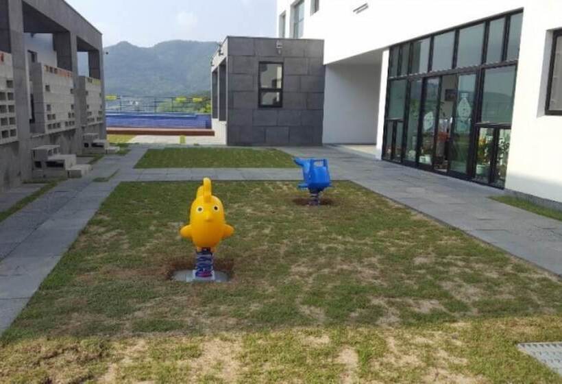 Pohang Plan 128 Pool Villa Pension