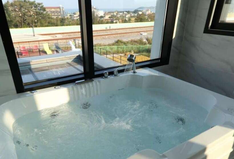 Pohang Plan 128 Pool Villa Pension